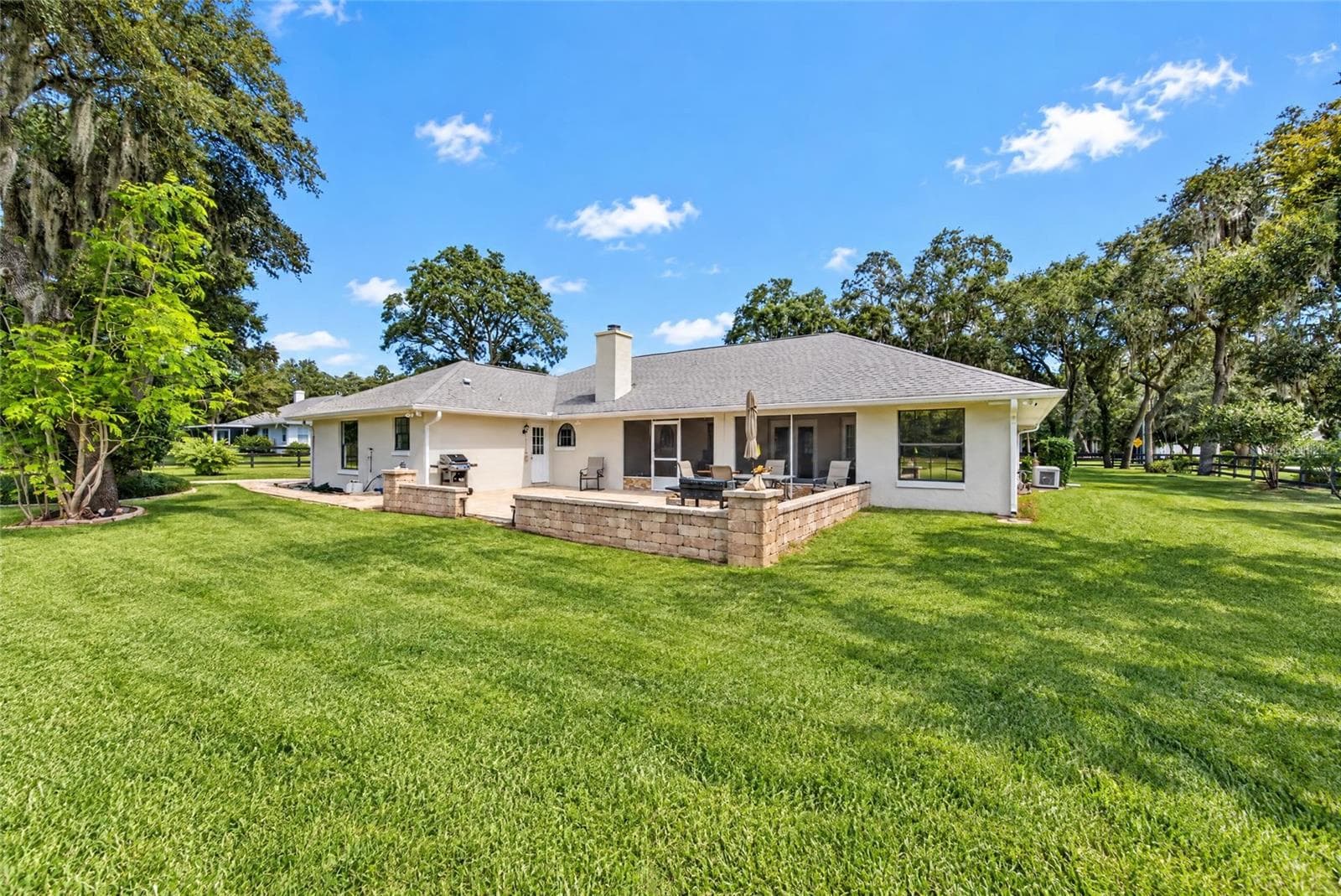 Back yard with no direct backyard neighbors - 3432 SW 51ST TER, OCALA