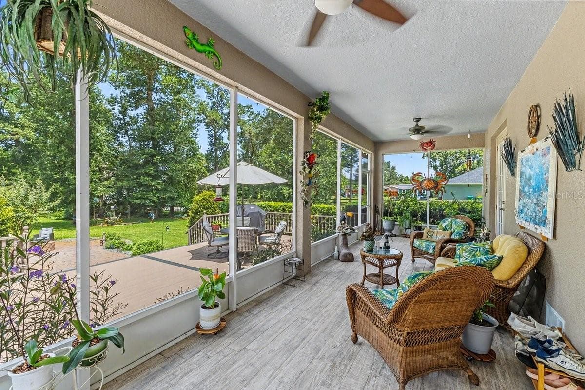 Single Family Residence at 1104 N BOSTON AVE, DELAND, photo 23 of 42