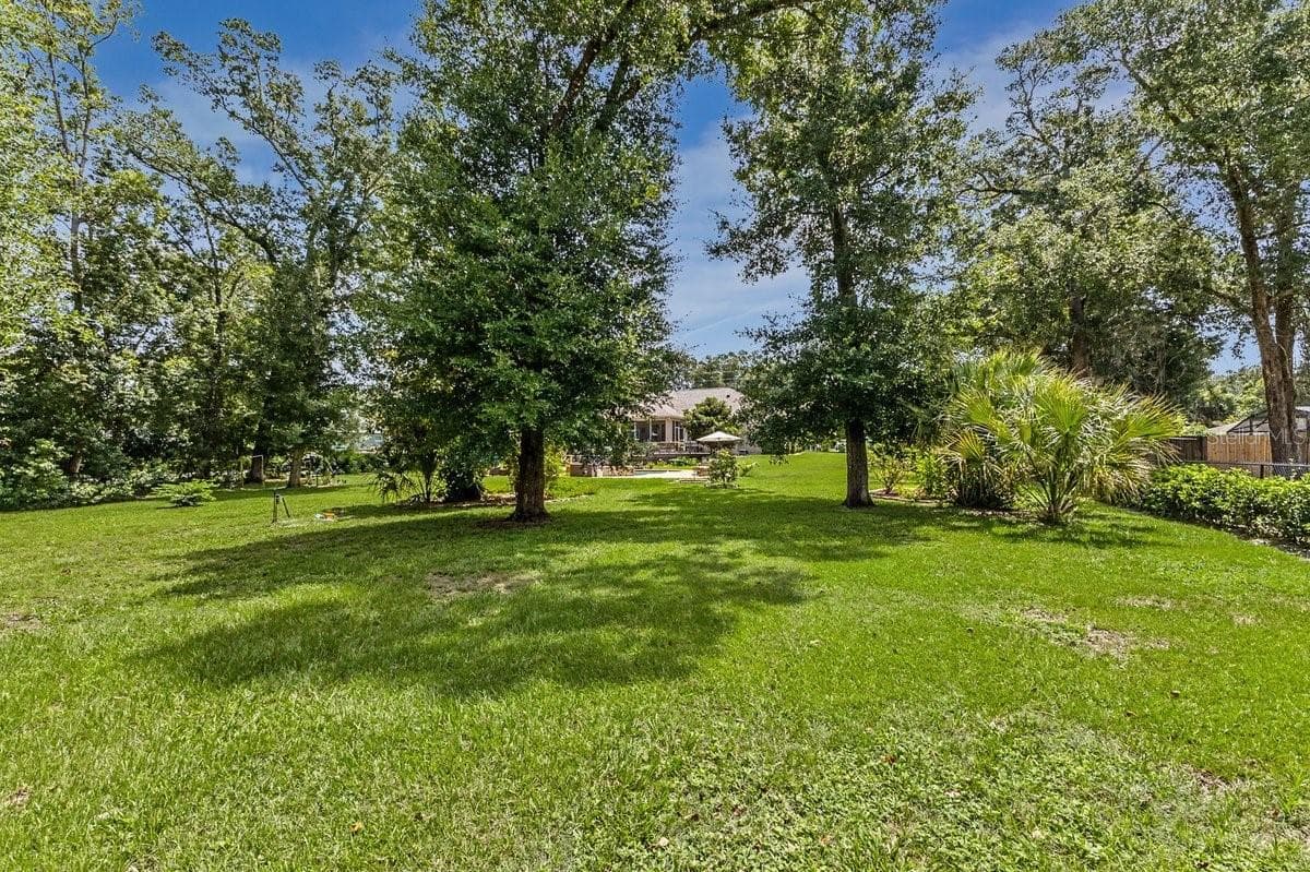 Single Family Residence at 1104 N BOSTON AVE, DELAND, photo 39 of 42