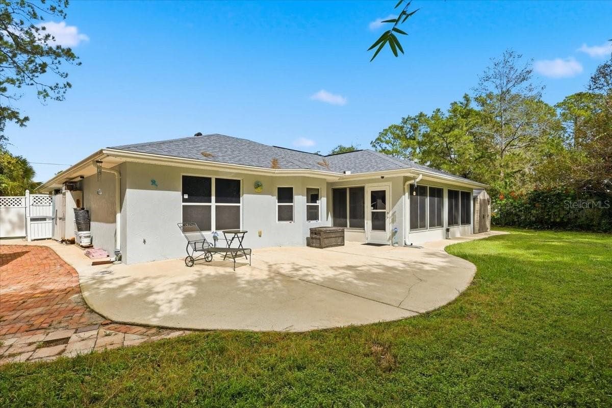 BACK OUTDOOR PATIO - 3 RYMM PL, PALM COAST