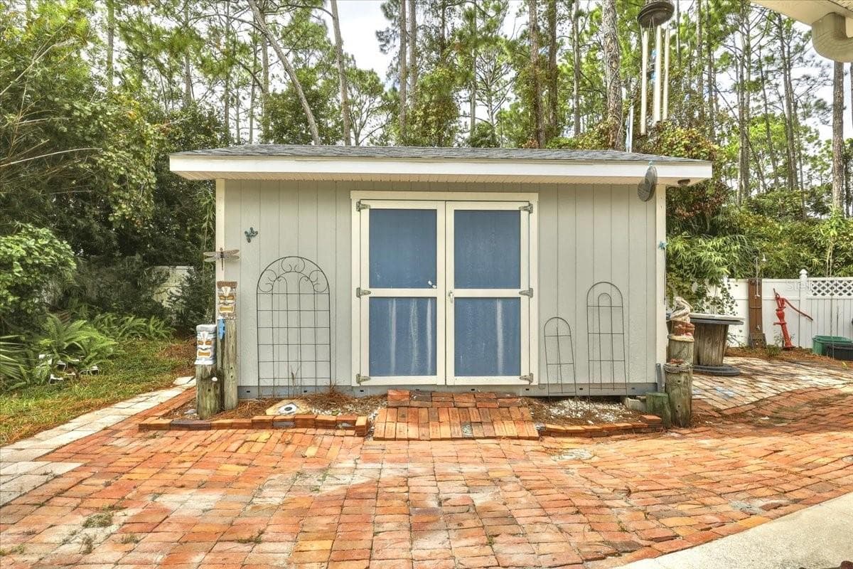 OVERSIZED TUFT SHED - 3 RYMM PL, PALM COAST