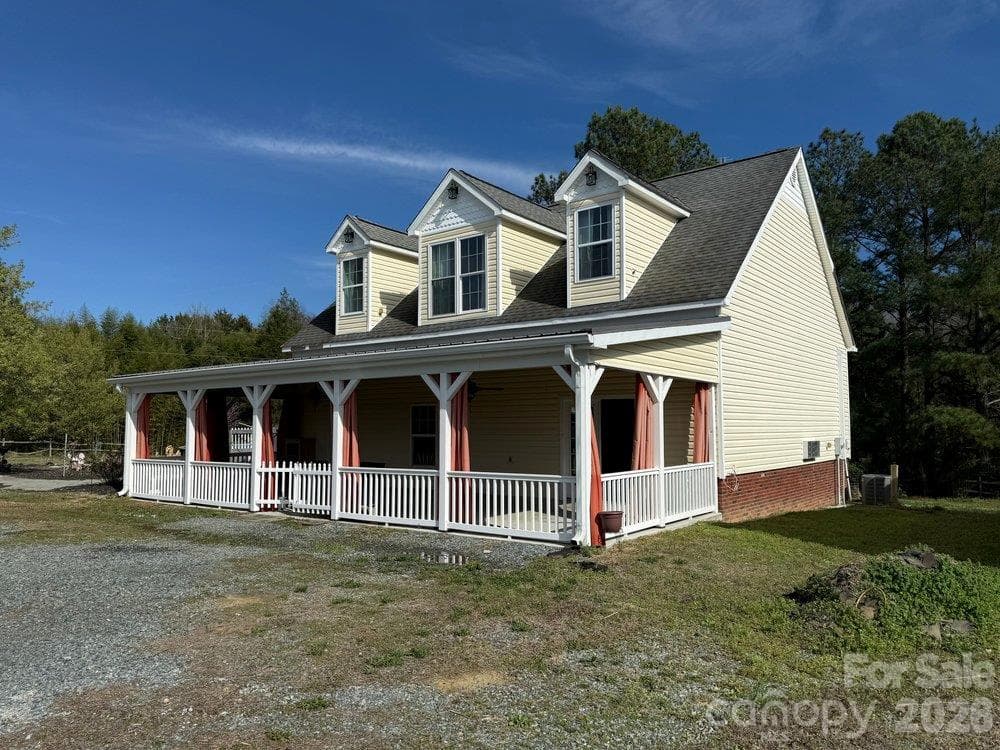 Single Family Residence at 6875 Mount Pleasant Road S, Concord, photo 5 of 46