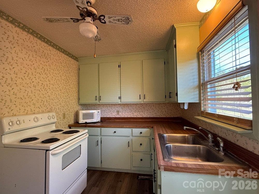Single Family Residence at 6875 Mount Pleasant Road S, Concord, photo 33 of 46