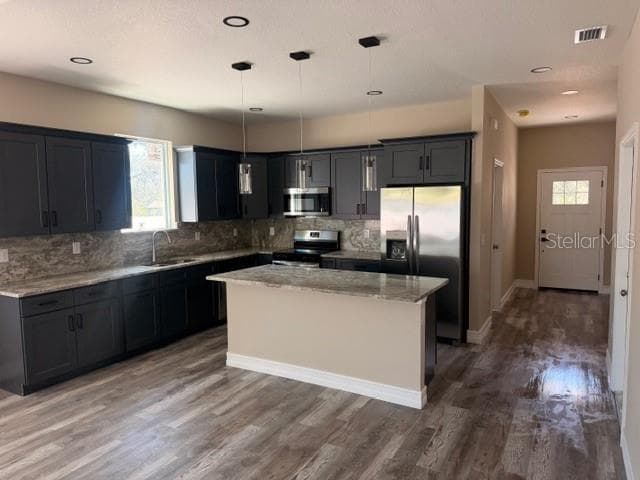 Single Family Residence at 3204 E COLUMBUS DR, TAMPA, photo 3 of 25