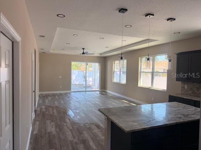 Single Family Residence at 3204 E COLUMBUS DR, TAMPA, photo 6 of 25