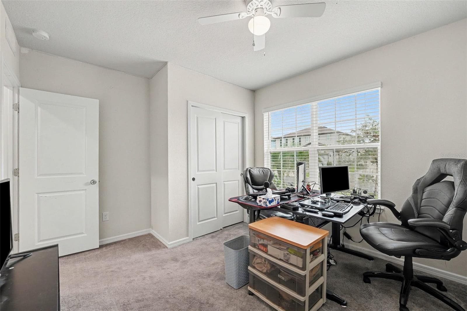 Single Family Residence at 3824 INDIAN RIVER CT, LAKELAND, photo 9 of 20