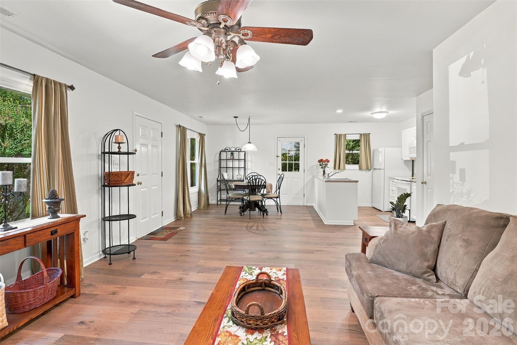 Single Family Residence at 625 Wagner Circle, Gastonia, photo 12 of 28