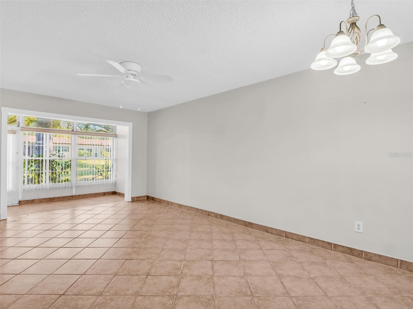 Condominium at 3109 MISSION GROVE DR #D, PALM HARBOR, photo 15 of 60