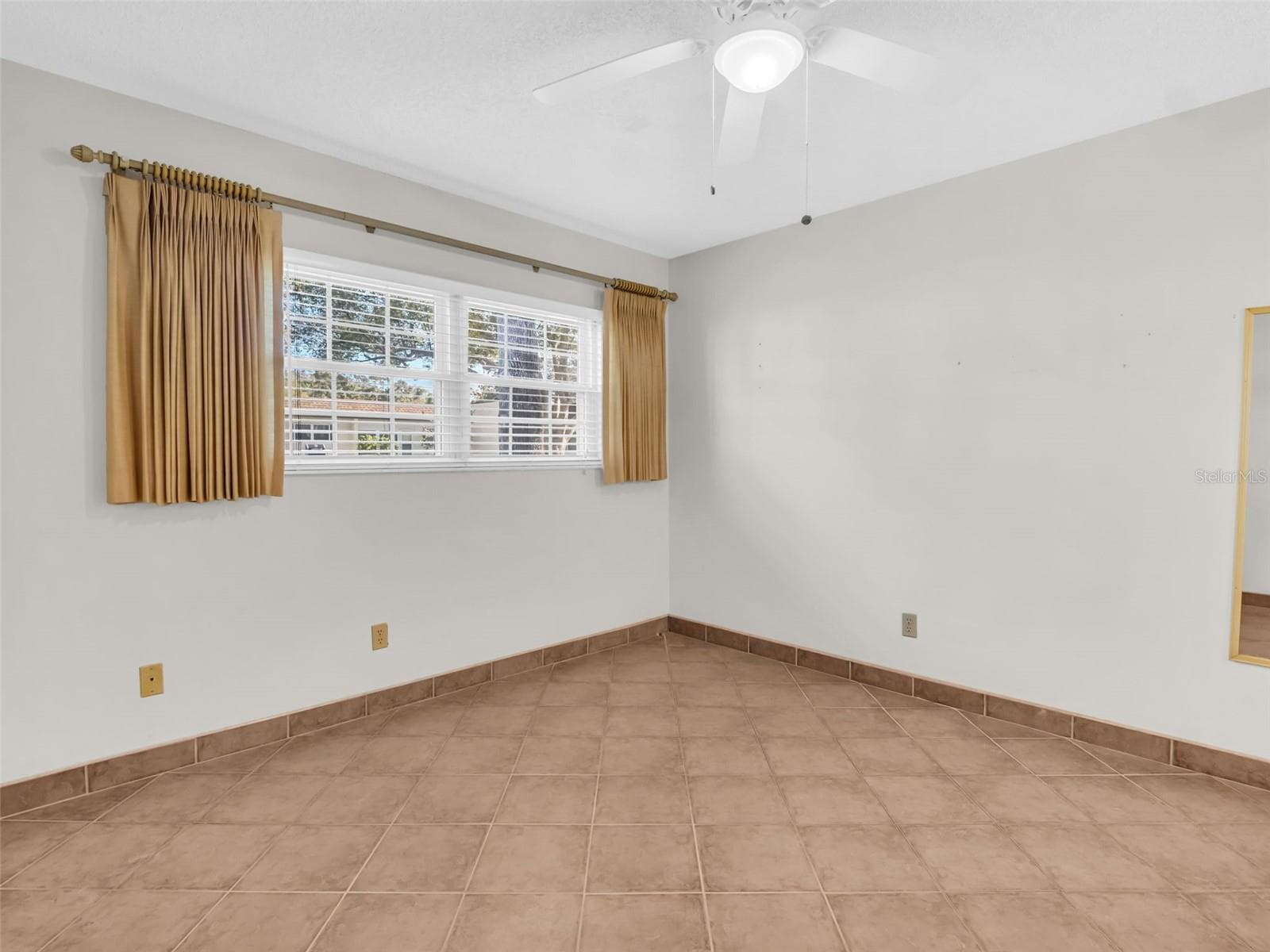 Condominium at 3109 MISSION GROVE DR #D, PALM HARBOR, photo 20 of 60