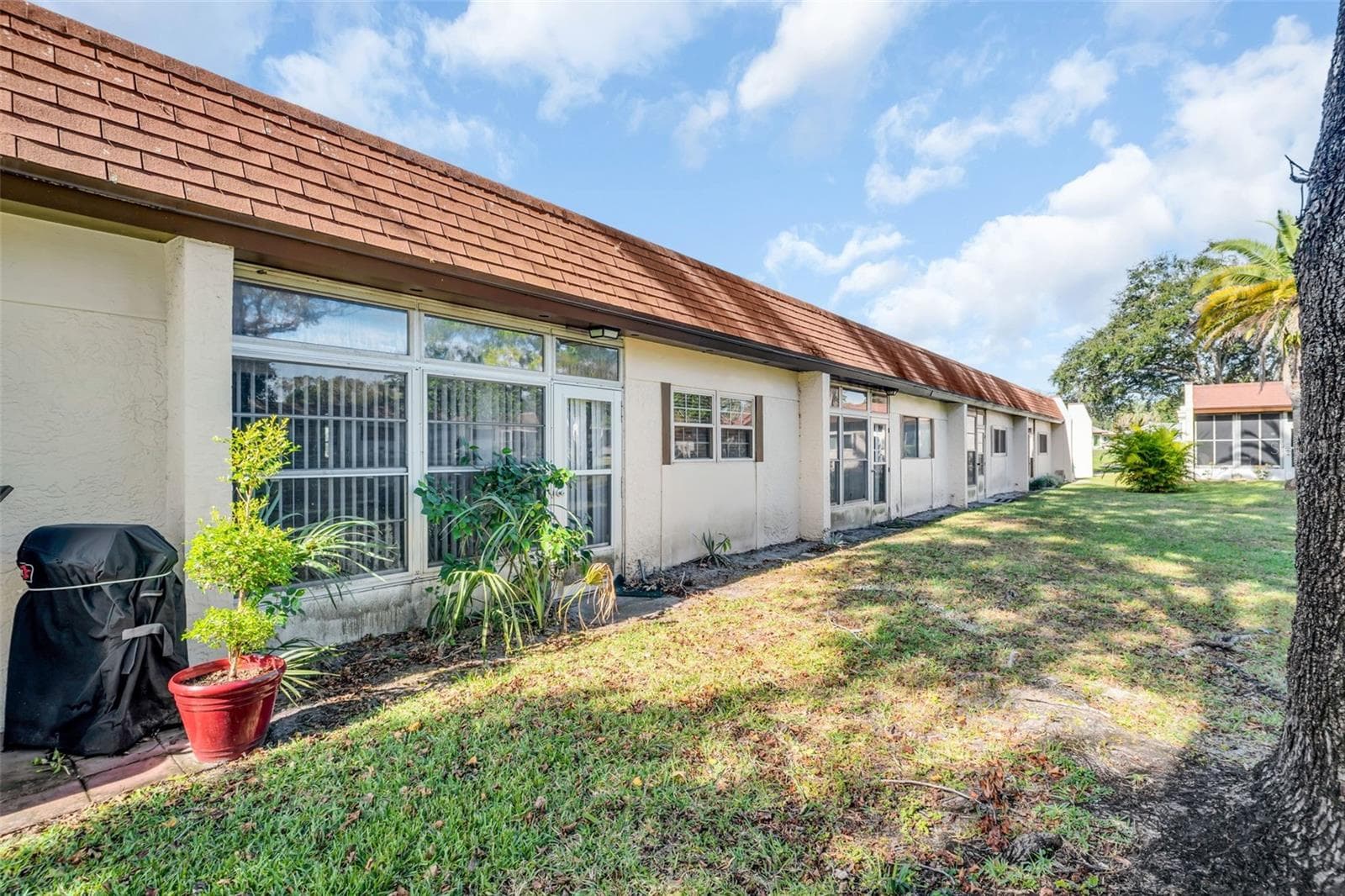 Condominium at 3109 MISSION GROVE DR #D, PALM HARBOR, photo 30 of 60