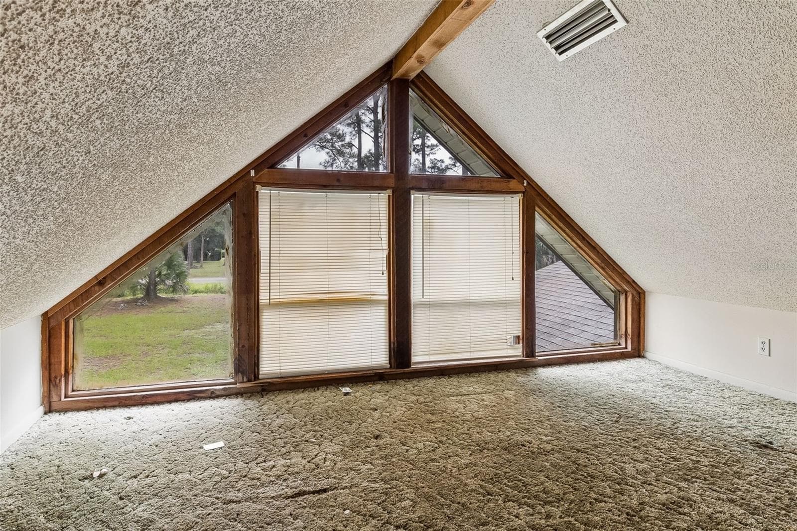 Single Family Residence at 1502 WILLARD RD NW, PALM BAY, photo 12 of 27