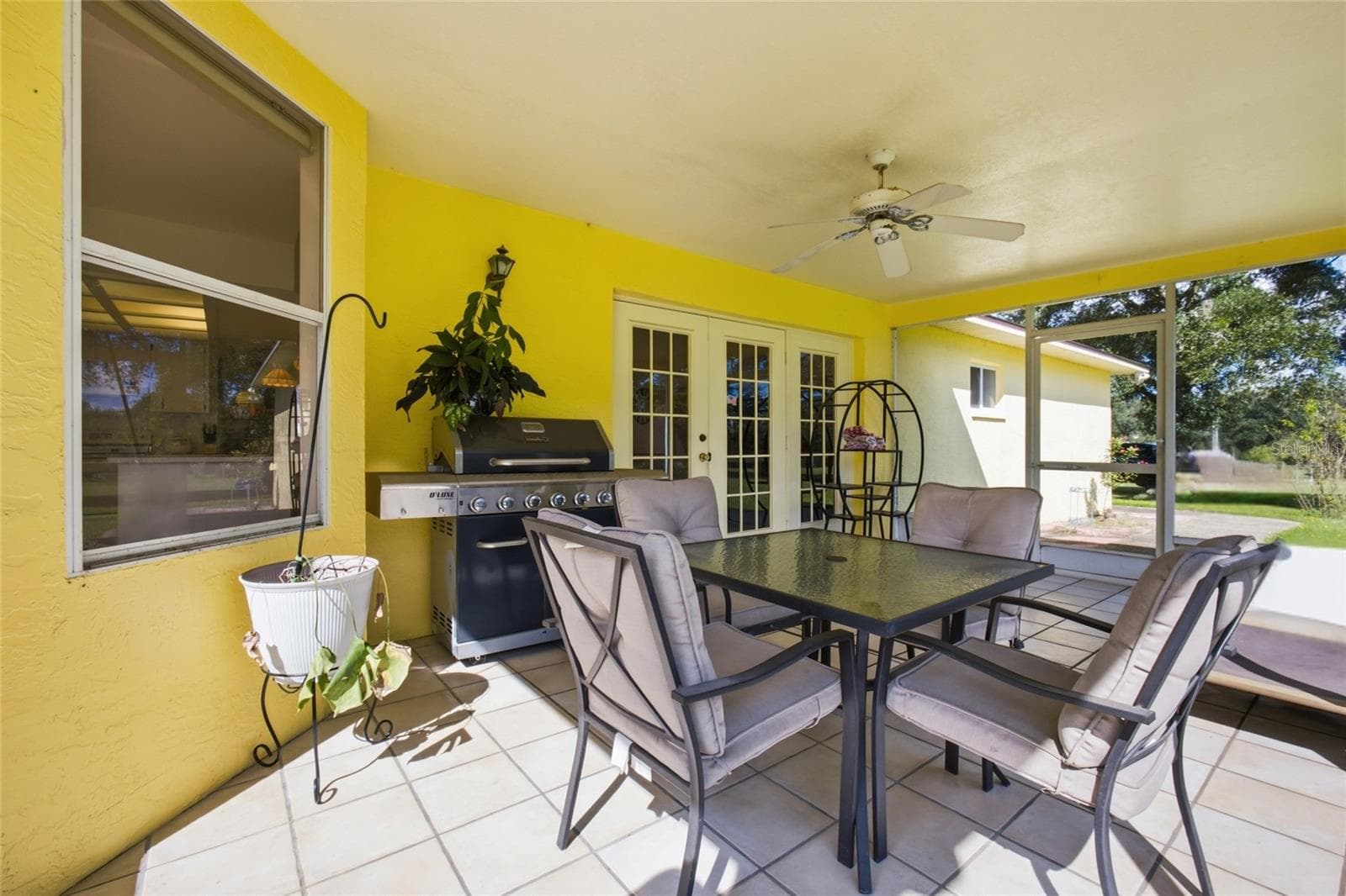 Single Family Residence at 8634 23RD ST, ZEPHYRHILLS, photo 27 of 43