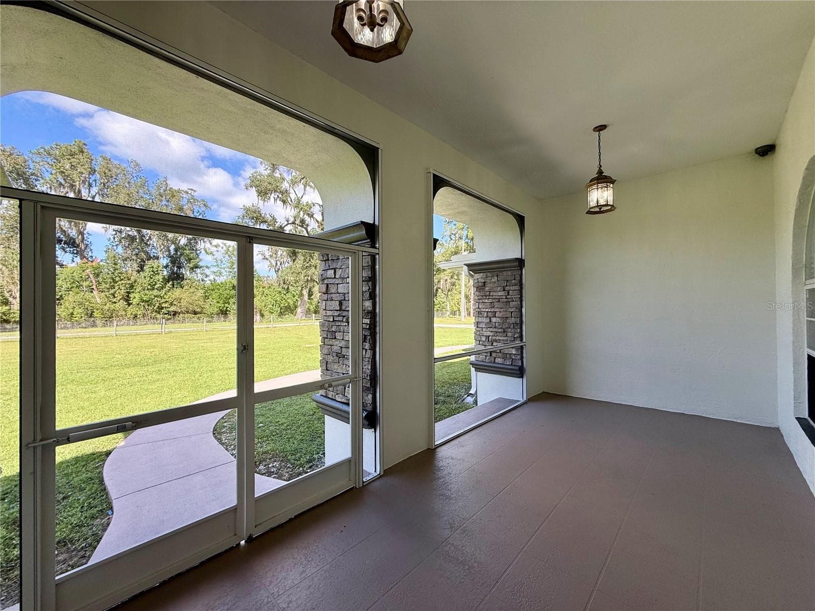 foyer - 25406 LADYHAWK LN, BROOKSVILLE