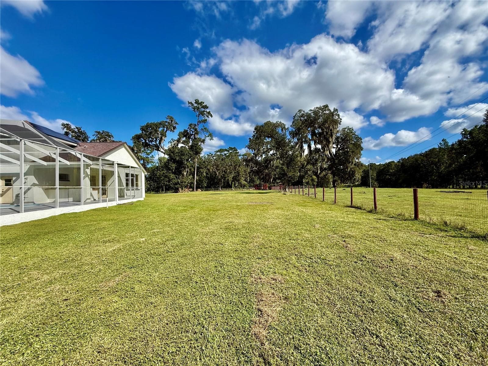 Single Family Residence at 25406 LADYHAWK LN, BROOKSVILLE, photo 114 of 126