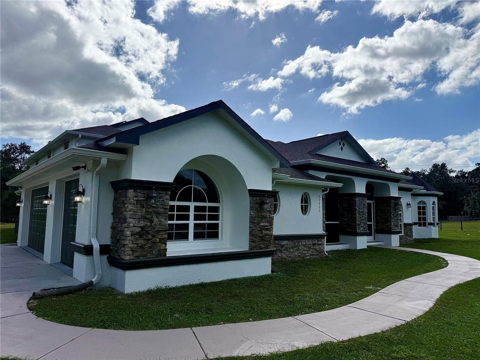 Single Family Residence at 25406 LADYHAWK LN, BROOKSVILLE, photo 118 of 126
