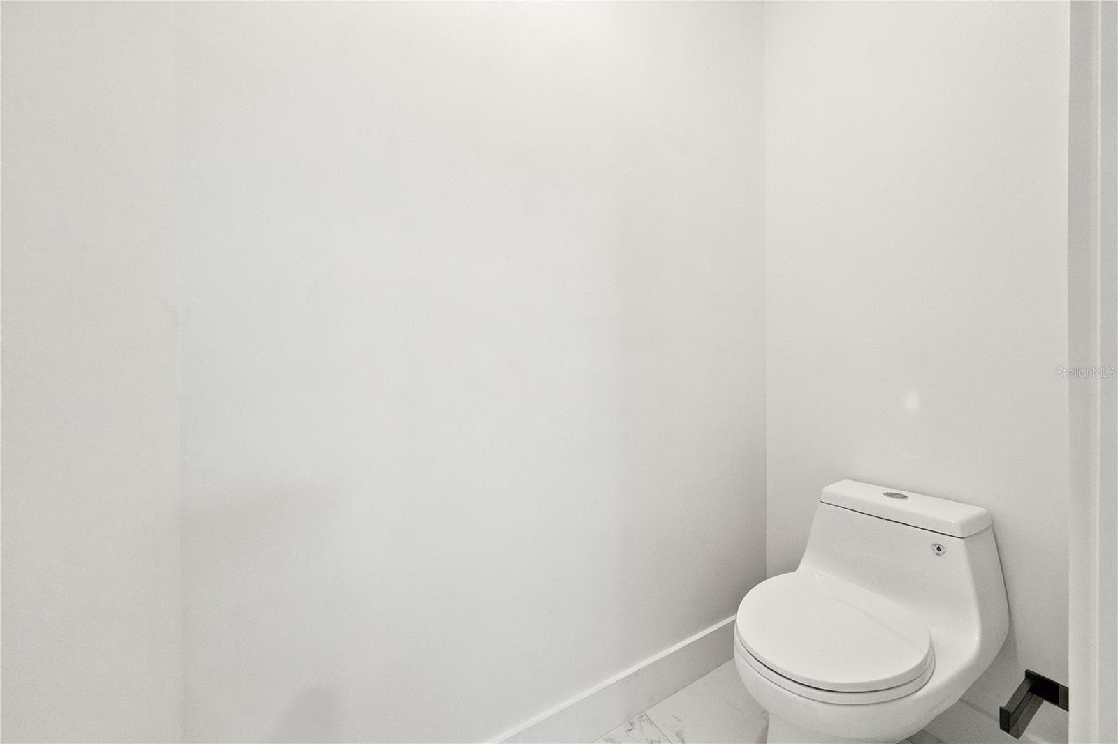 Primary Water Closet - 4509 ELDRON AVE, NORTH PORT