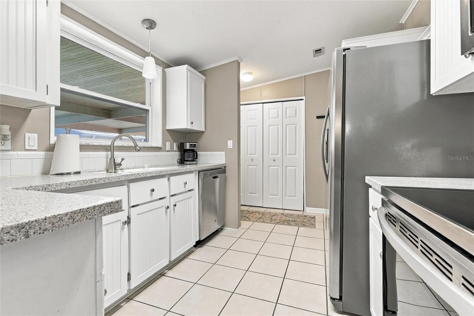 Manufactured Home at 232 NATURES WAY, NORTH PORT, photo 4 of 52