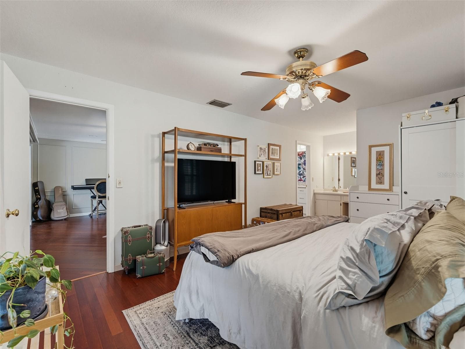 Primary 2 - 3 SUMMIT LN, SAFETY HARBOR