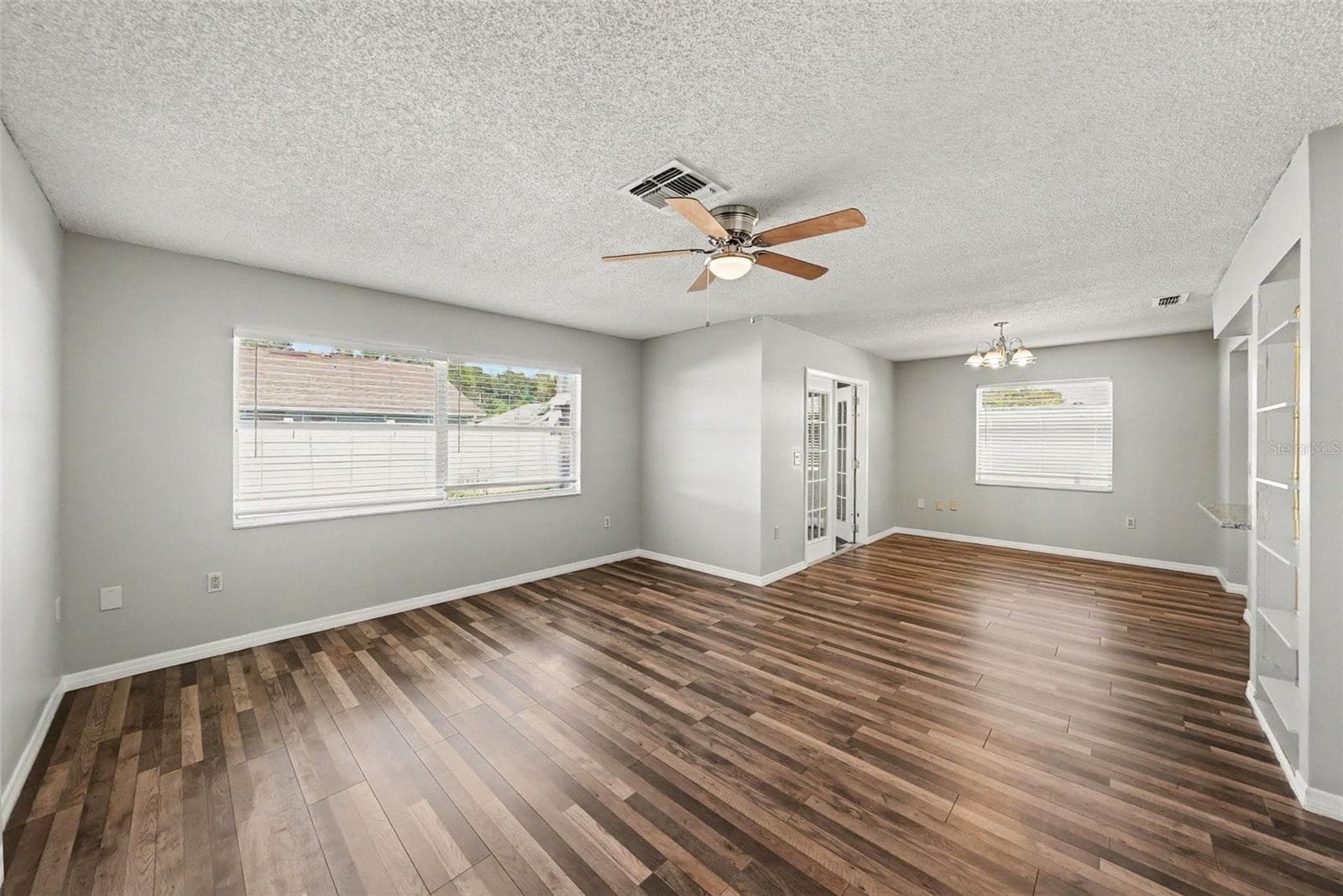 Single Family Residence at 4307 WOOD TRAIL BLVD, NEW PORT RICHEY, photo 2 of 15