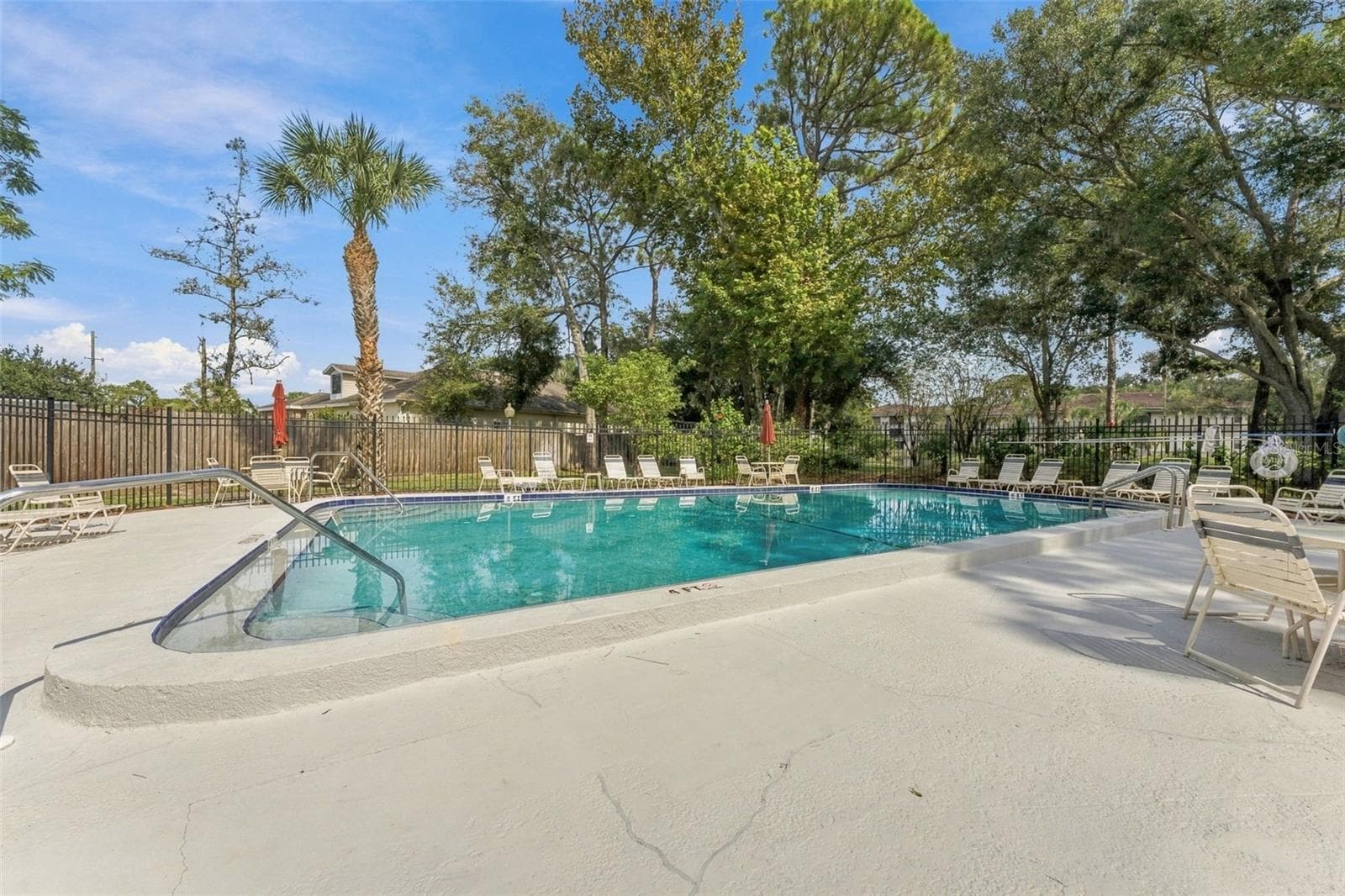 Community pool - 2650 COUNTRYSIDE BLVD #A306, CLEARWATER