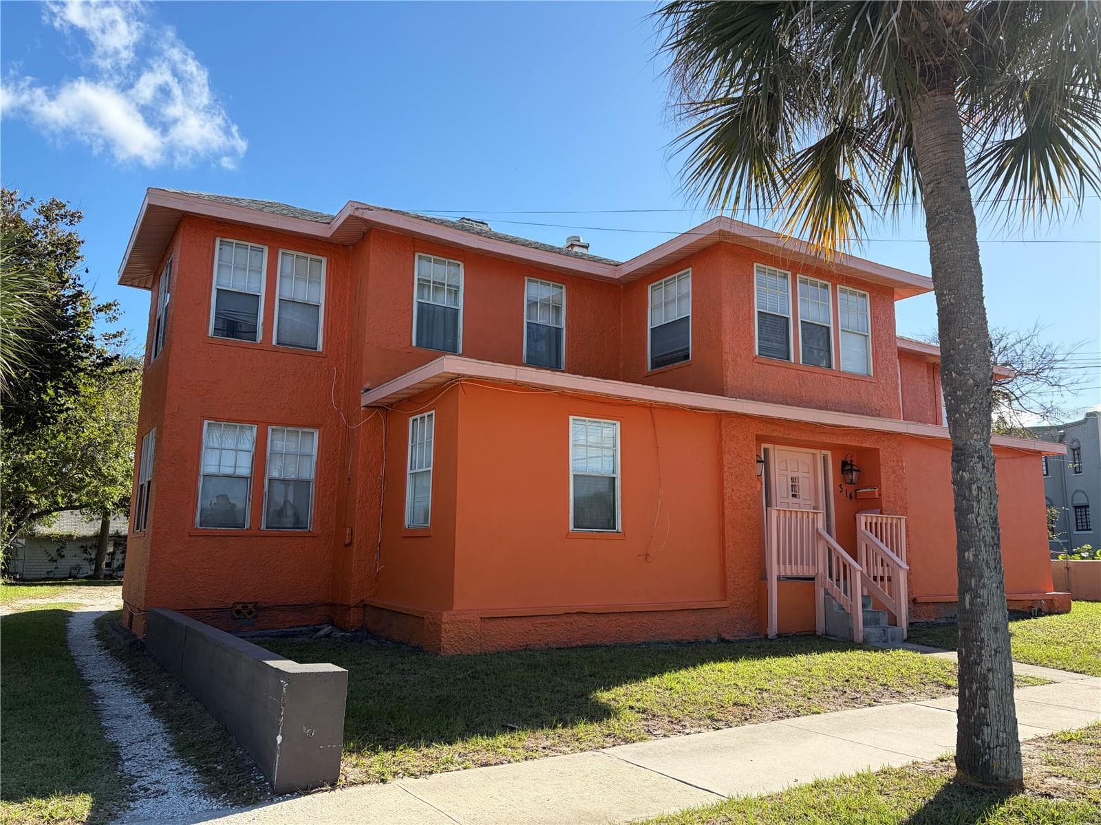 Triplex at 314 UNIVERSITY BLVD, DAYTONA BEACH, photo 5 of 31
