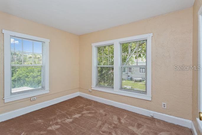 Triplex at 314 UNIVERSITY BLVD, DAYTONA BEACH, photo 15 of 31