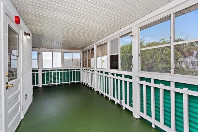 Triplex at 314 UNIVERSITY BLVD, DAYTONA BEACH, photo 25 of 31