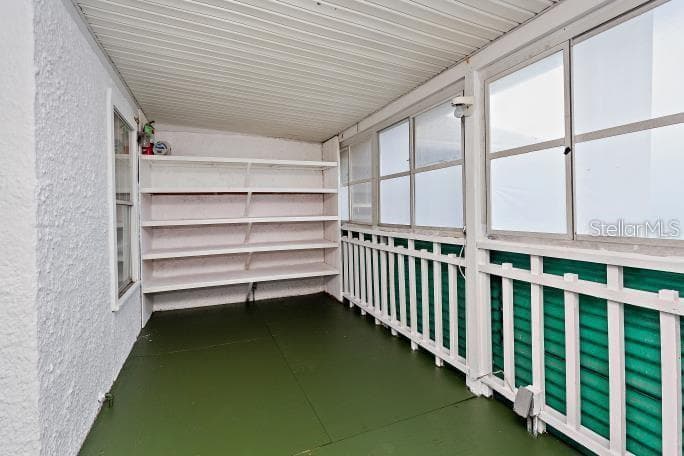 Triplex at 314 UNIVERSITY BLVD, DAYTONA BEACH, photo 26 of 31