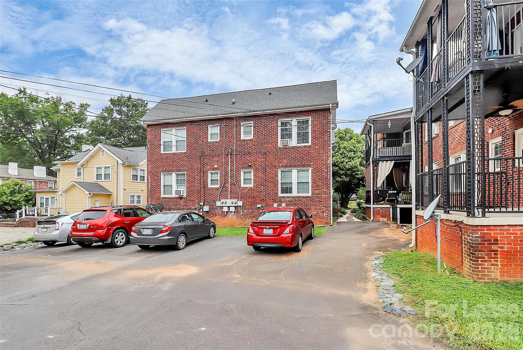 Apartment at 908 S York Street, Gastonia, photo 12 of 12