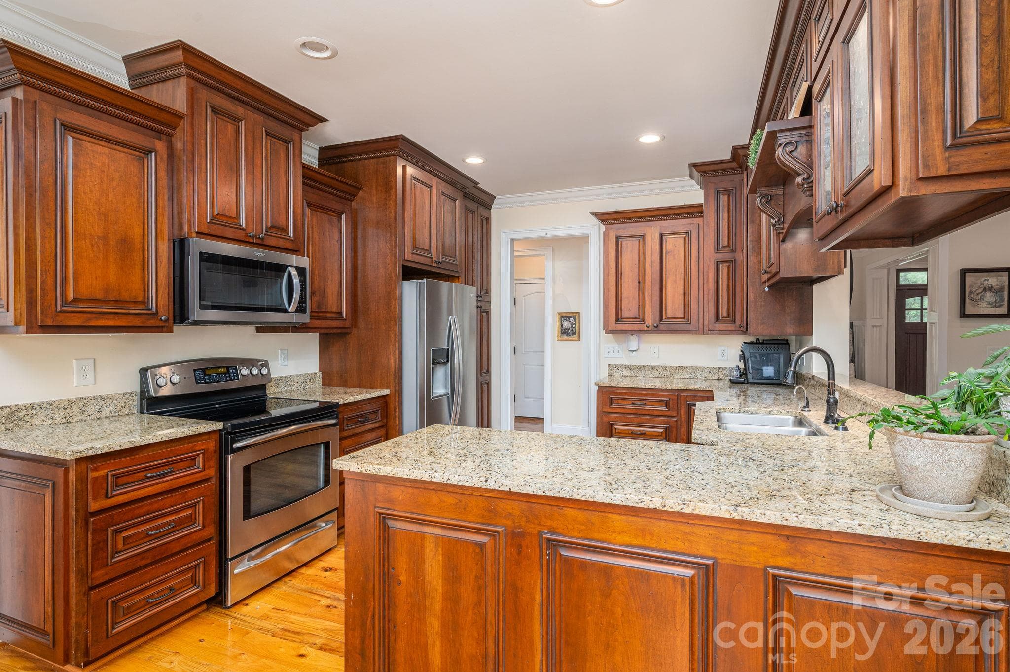 Kitchen - 2750 Arbor Hills Drive, Lincolnton
