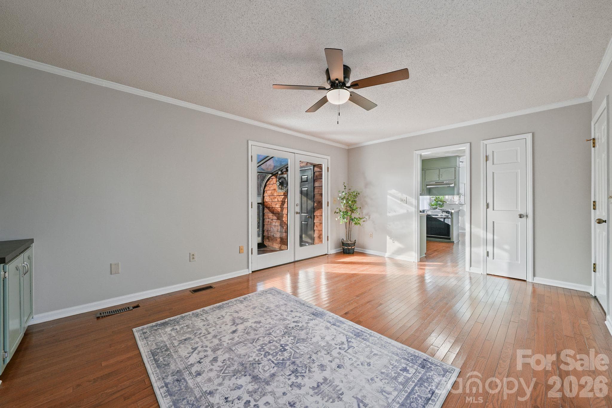 Single Family Residence at 5976 Gold Creek Estate Drive, Hickory, photo 18 of 39