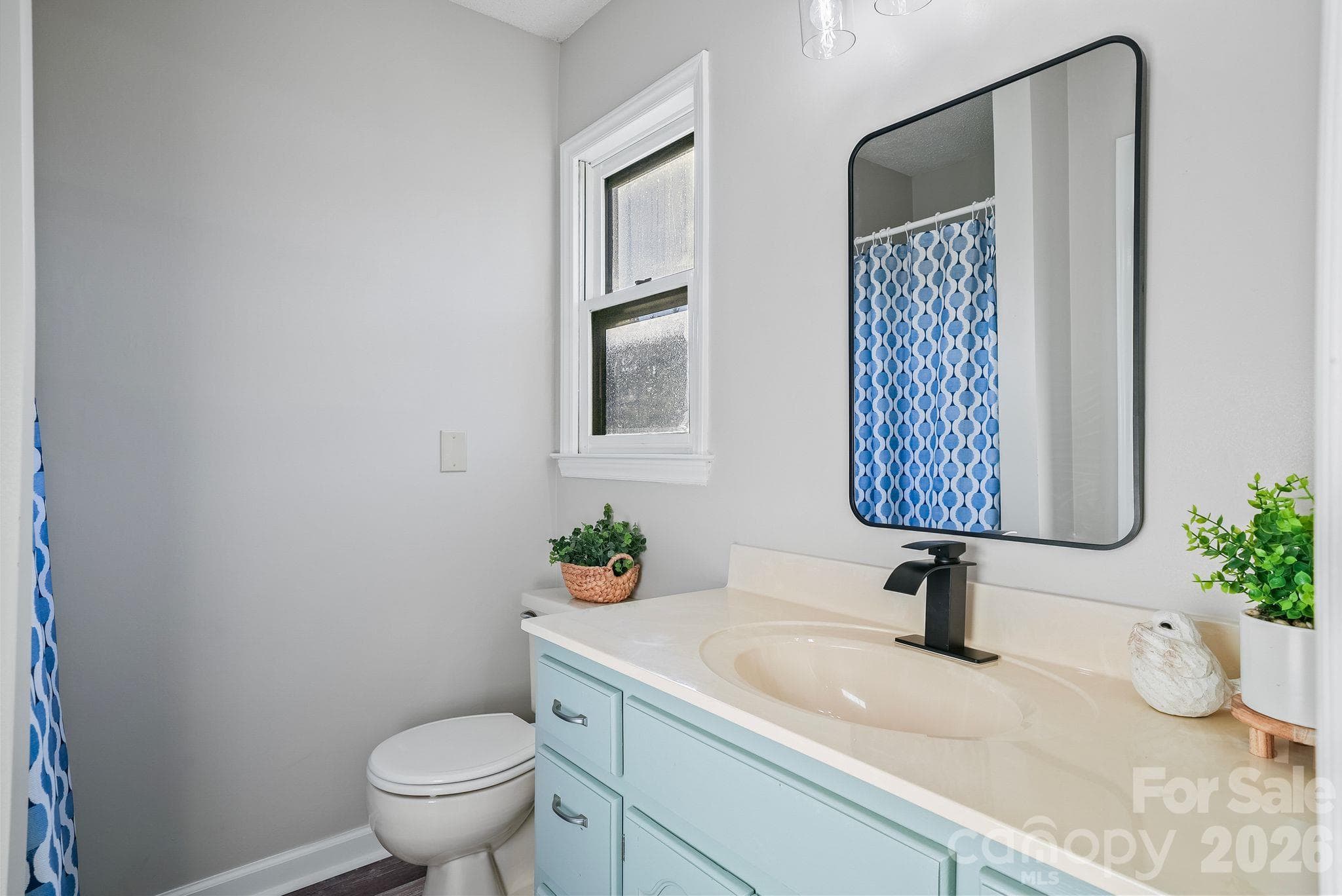 Primary Bath - 5976 Gold Creek Estate Drive, Hickory