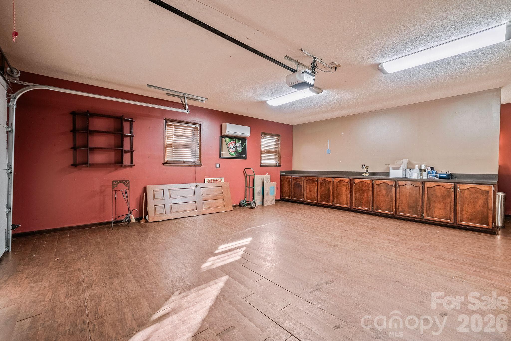 Single Family Residence at 5976 Gold Creek Estate Drive, Hickory, photo 35 of 39