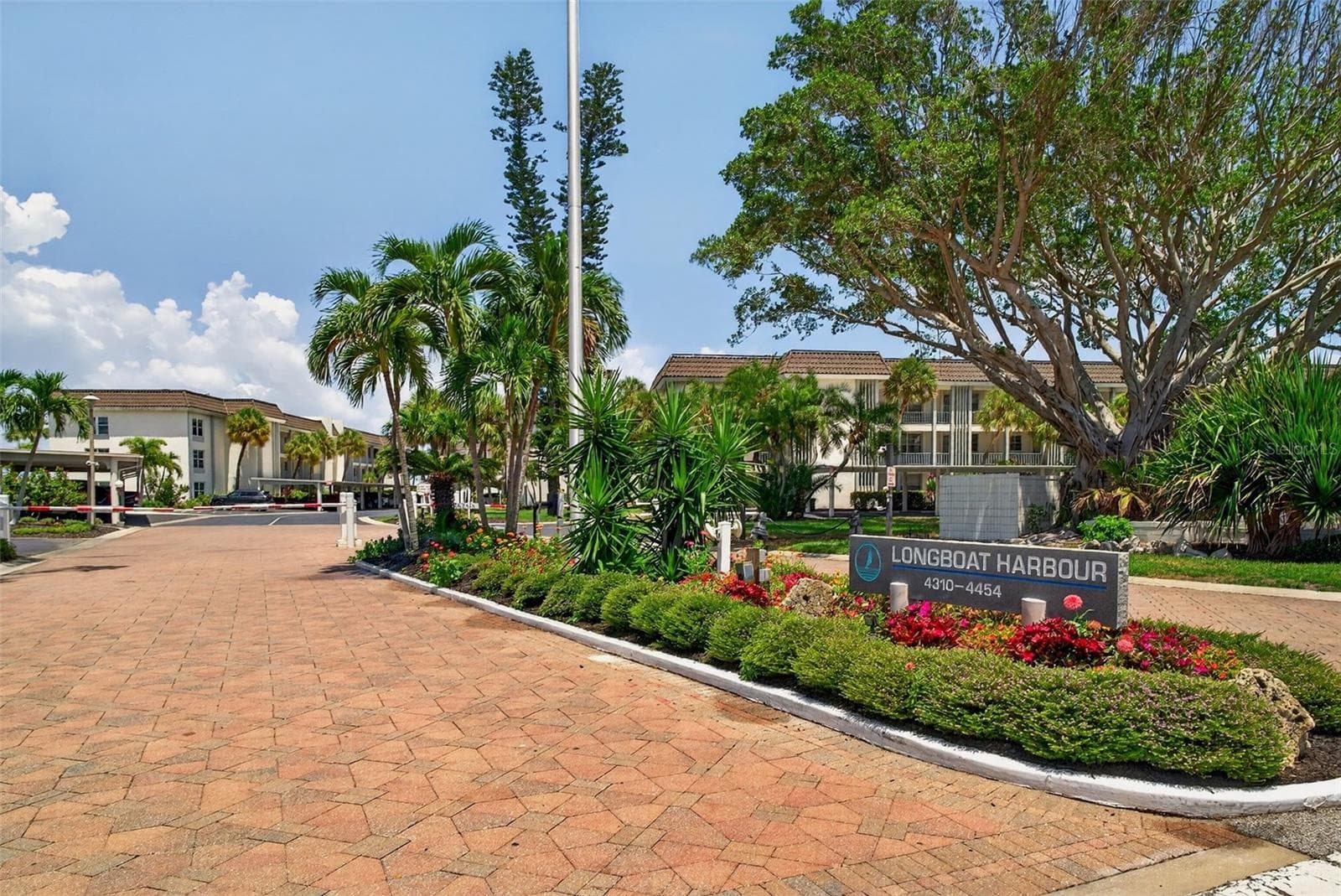Condominium at 4330 FALMOUTH DR #107, LONGBOAT KEY, photo 9 of 100