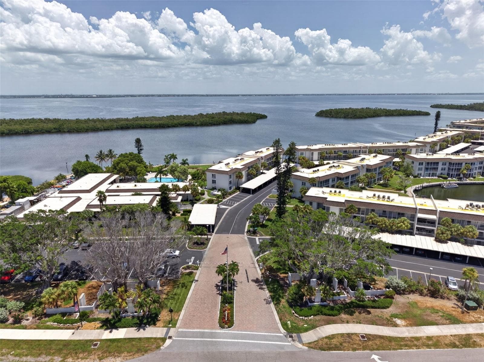 Condominium at 4330 FALMOUTH DR #107, LONGBOAT KEY, photo 10 of 100