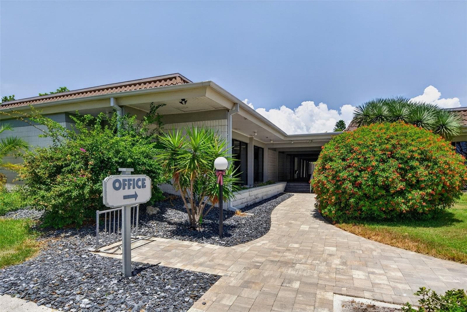 Condominium at 4330 FALMOUTH DR #107, LONGBOAT KEY, photo 54 of 100