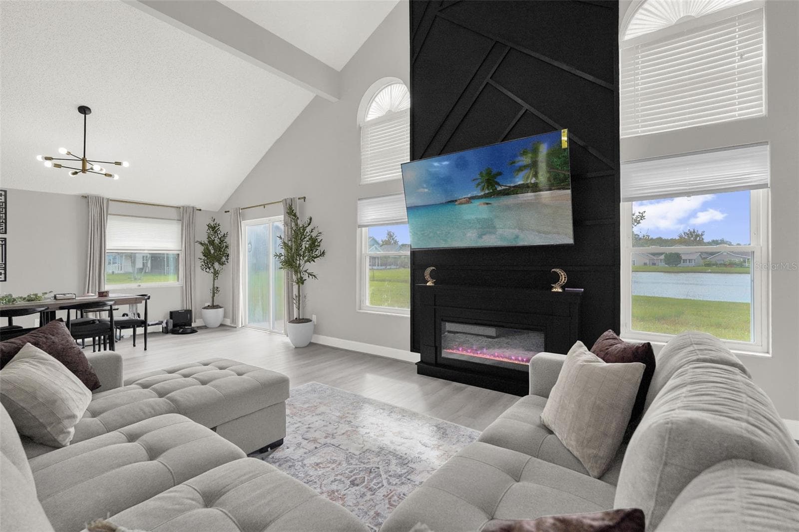 Single Family Residence at 2326 CARRIAGE RUN RD, KISSIMMEE, photo 10 of 36