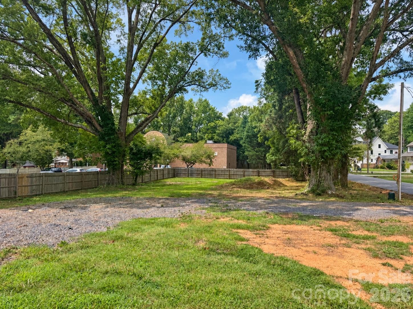 4424 Castleton Road