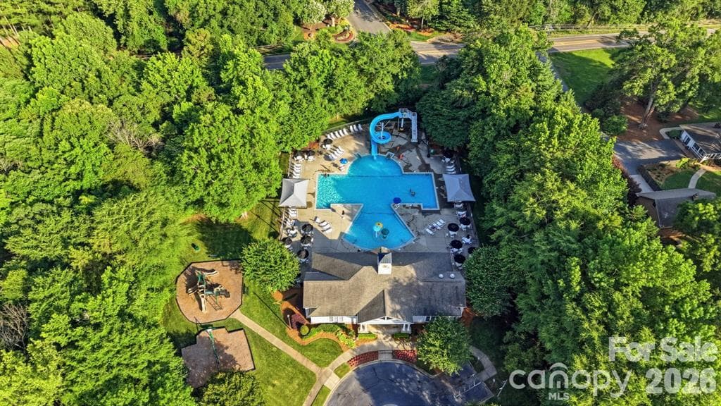 Single Family Residence at 1201 Beckford Glen Drive, Waxhaw, photo 47 of 48