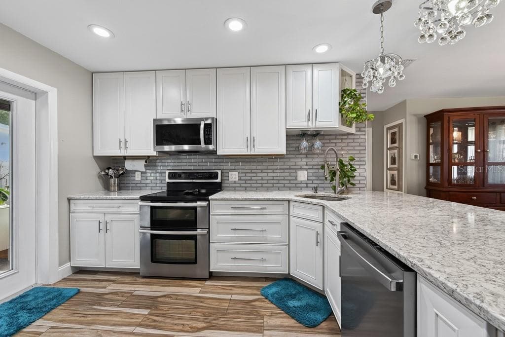 Single Family Residence at 6436 LAMBERT LN, NEW PORT RICHEY, photo 12 of 53