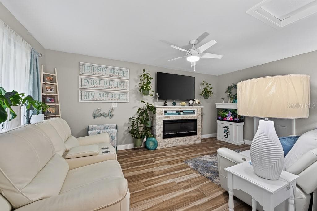 Single Family Residence at 6436 LAMBERT LN, NEW PORT RICHEY, photo 16 of 53