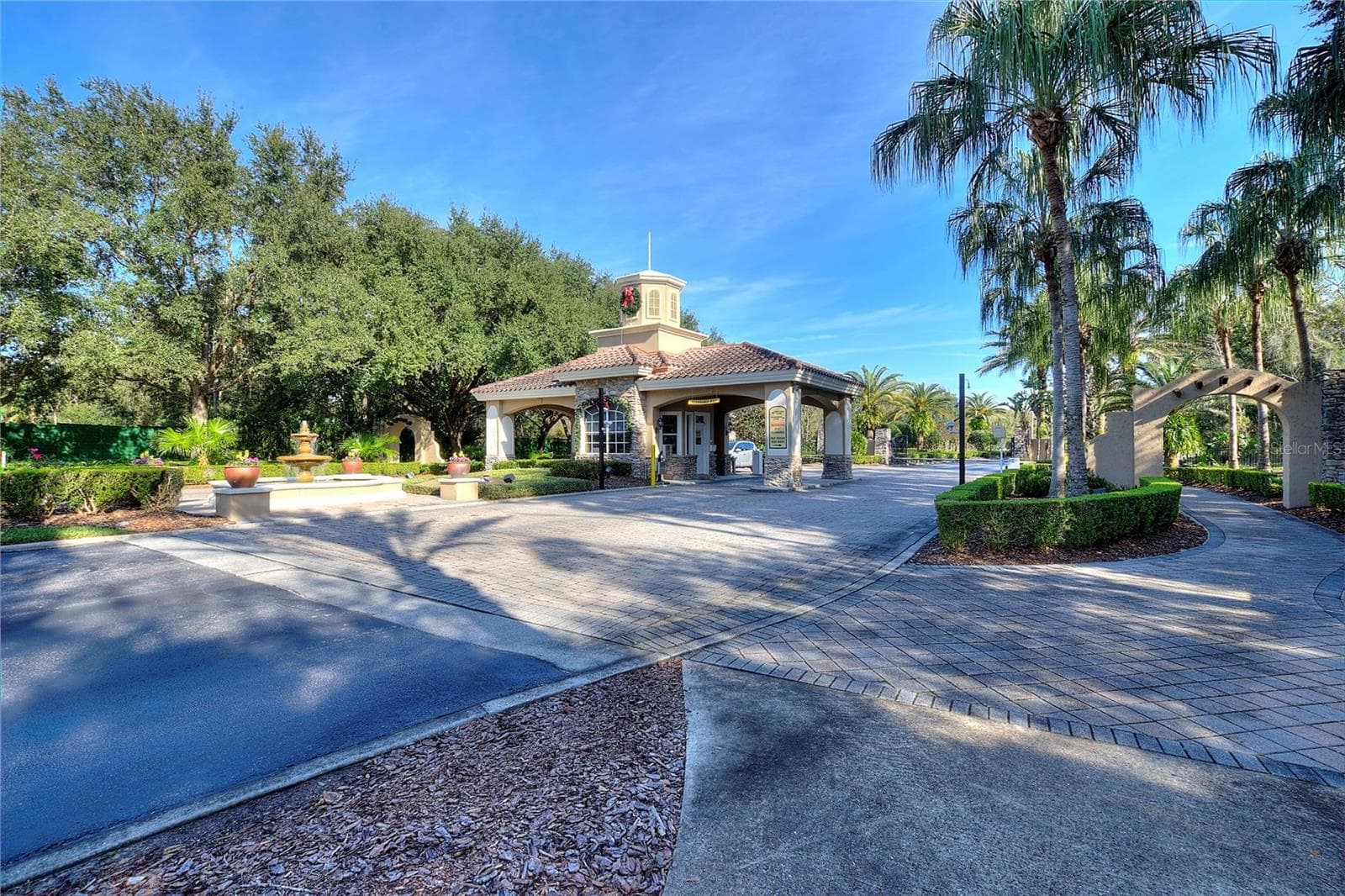 24x7 Staffed Security House just outside GATED Ridgewood Lakes communities - 148 RED MAPLE PASS, DAVENPORT