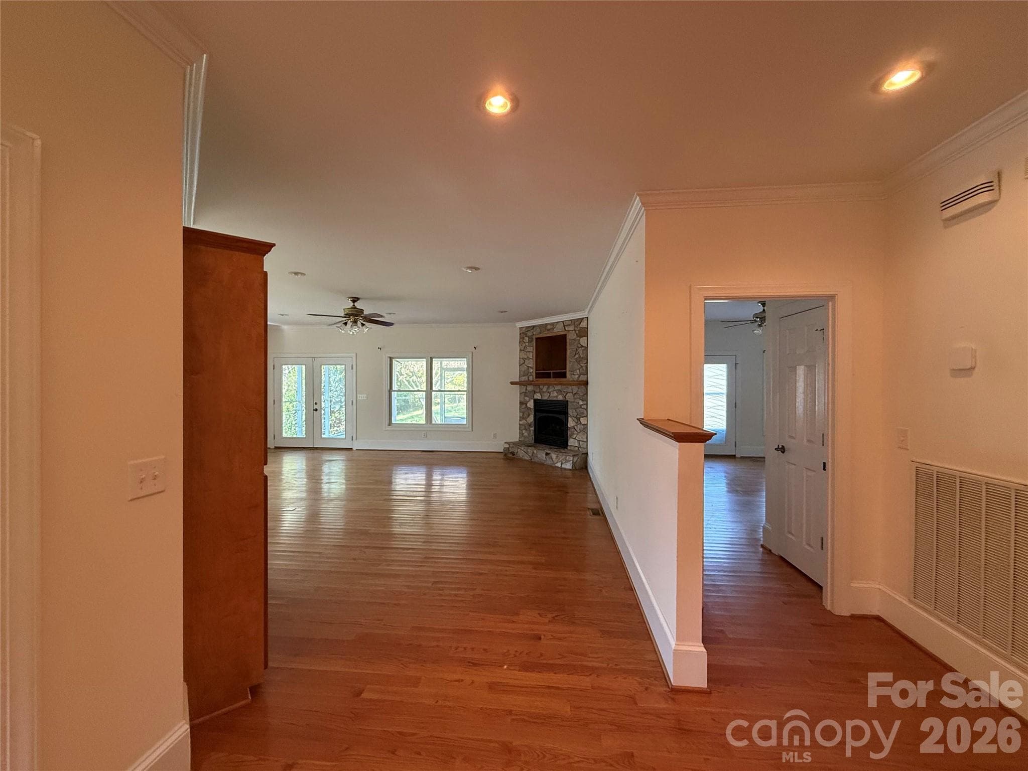 Single Family Residence at 123 JL Love Road, Jefferson, photo 6 of 32