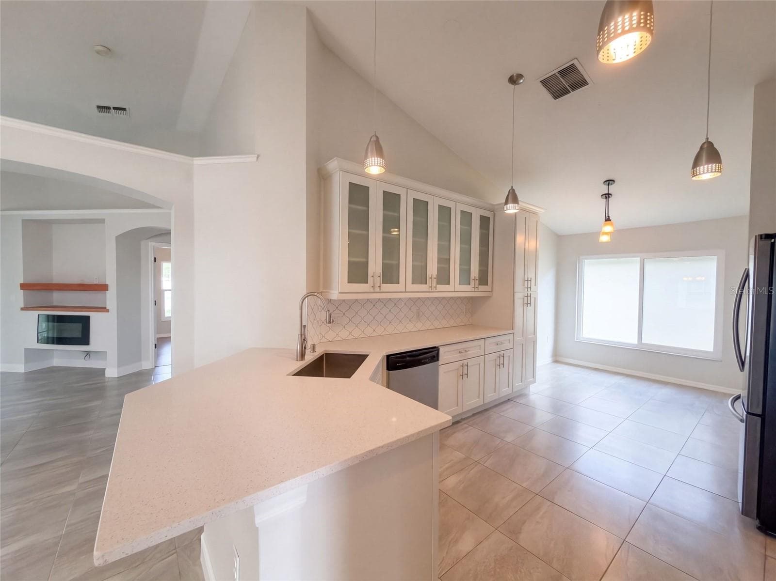 Single Family Residence at 4615 EAGLET LN, KISSIMMEE, photo 6 of 27