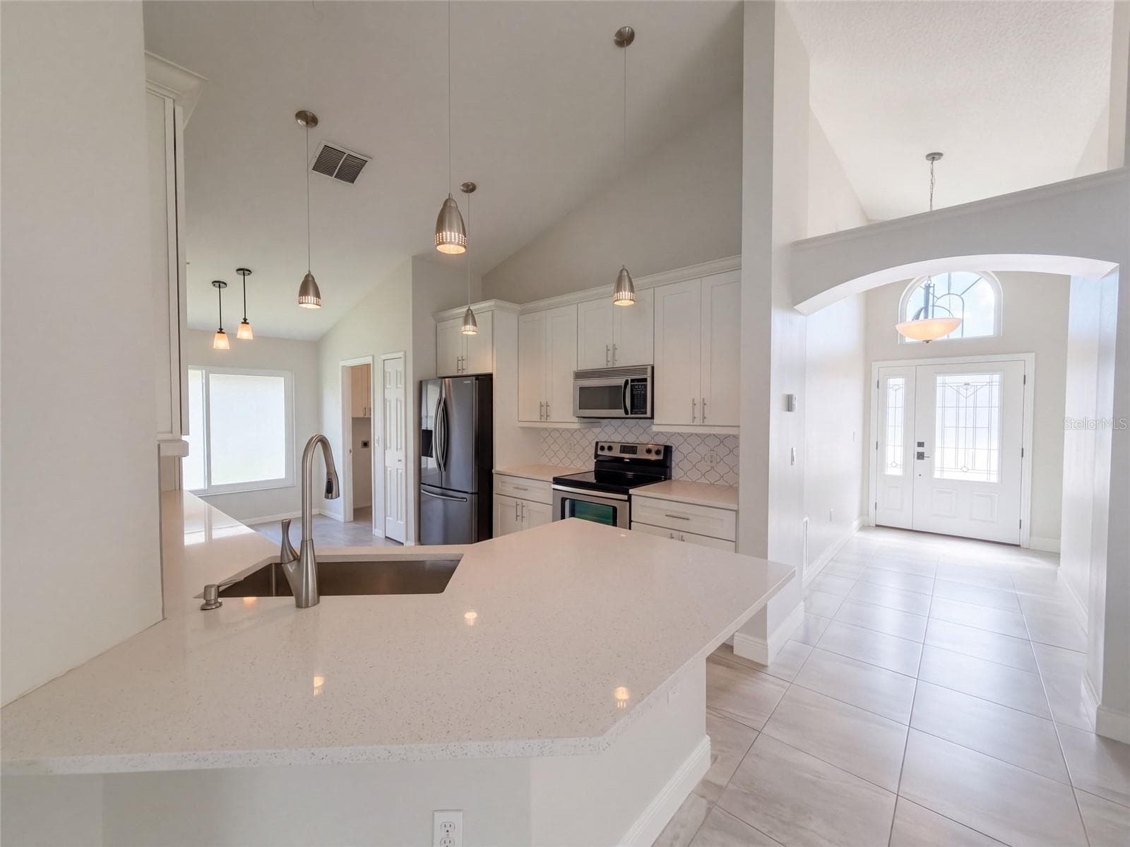 Single Family Residence at 4615 EAGLET LN, KISSIMMEE, photo 7 of 27