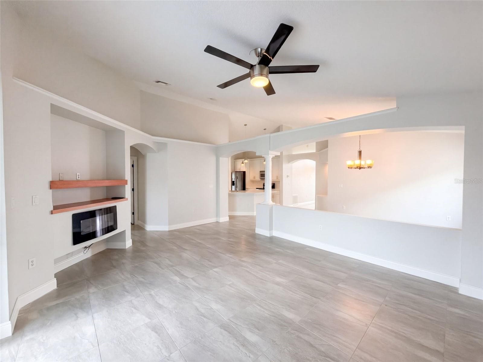 Single Family Residence at 4615 EAGLET LN, KISSIMMEE, photo 8 of 27