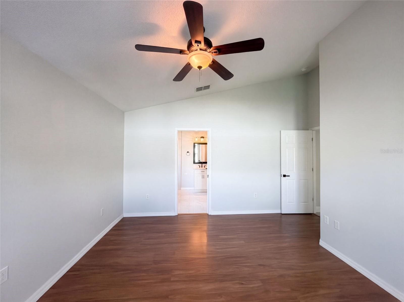 Single Family Residence at 4615 EAGLET LN, KISSIMMEE, photo 9 of 27