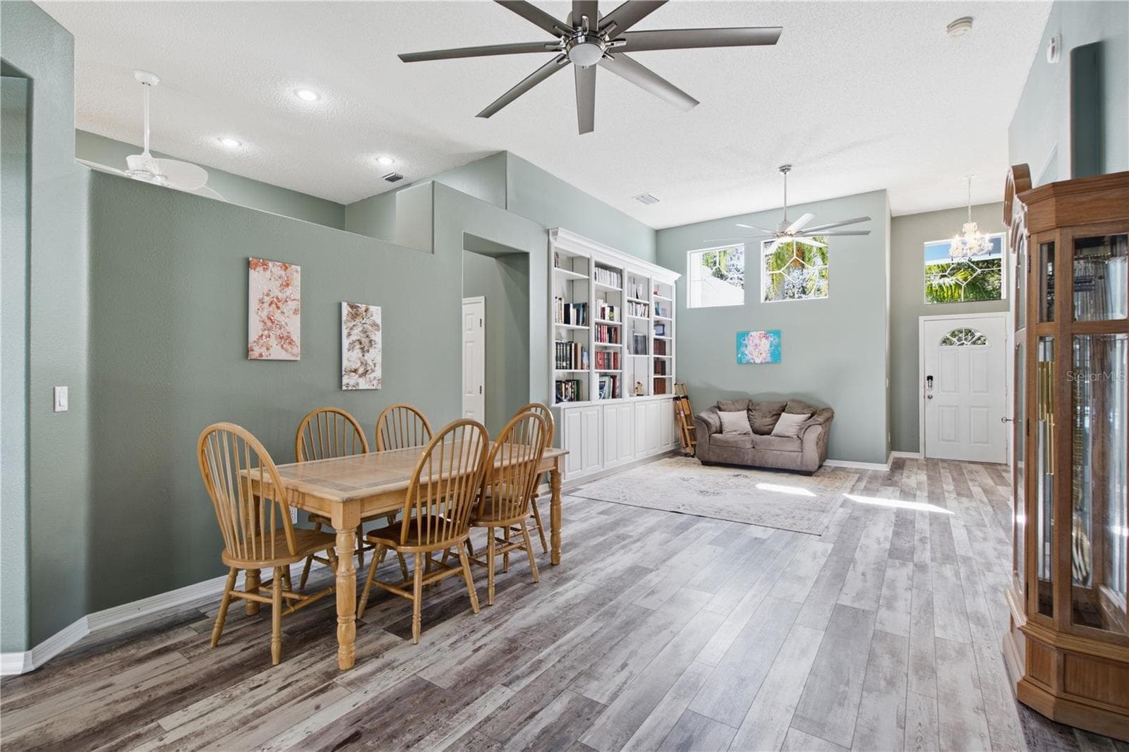Single Family Residence at 1187 BLACKRUSH DR, TARPON SPRINGS, photo 3 of 32