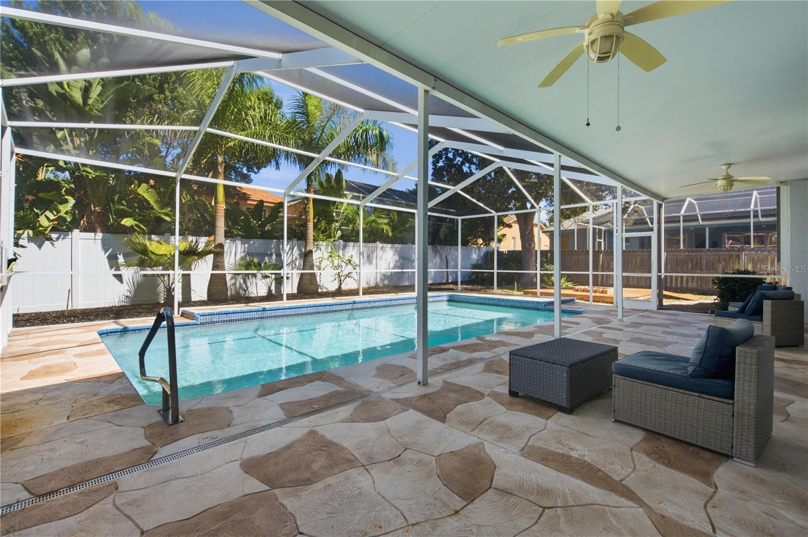 Single Family Residence at 1187 BLACKRUSH DR, TARPON SPRINGS, photo 24 of 32