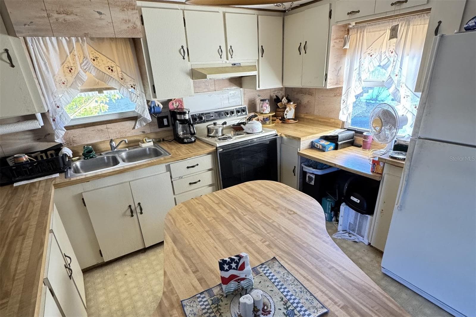 Mobile Home at 6720 PARK BLVD N #37, PINELLAS PARK, photo 8 of 23